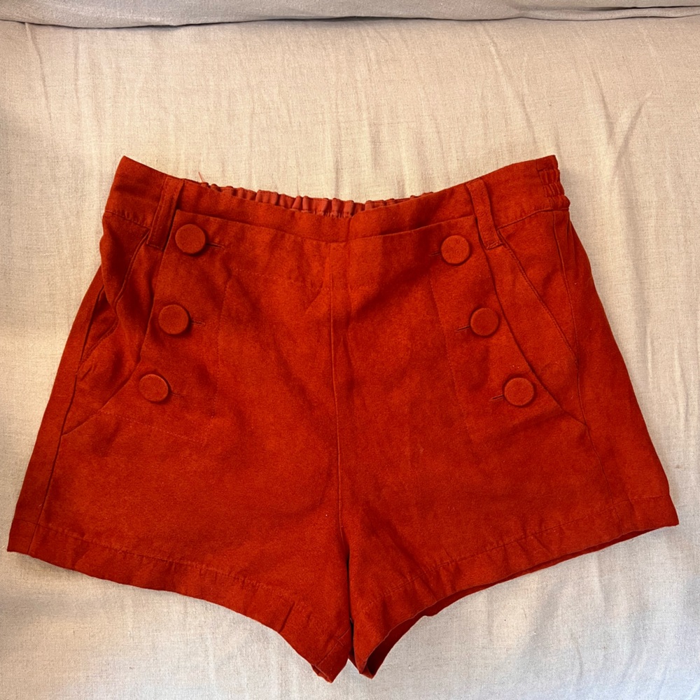 SOLD: Mini red short S